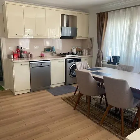Daire Aile Apartmani, Teras Kat Daire Bodrum