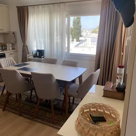 Aile Apartmani, Teras Kat Daire * بودروم